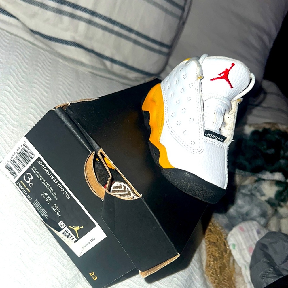 Baby Jordan Retro TD size 3
